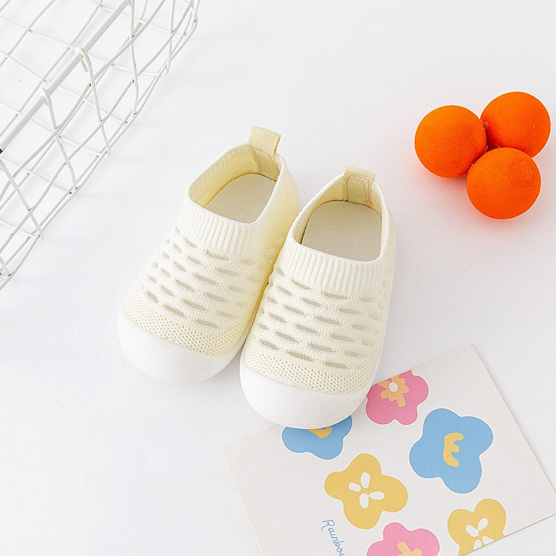 Baby walking shoes indoor anti slip baby front shoes with soft soles for boys and girls shoes