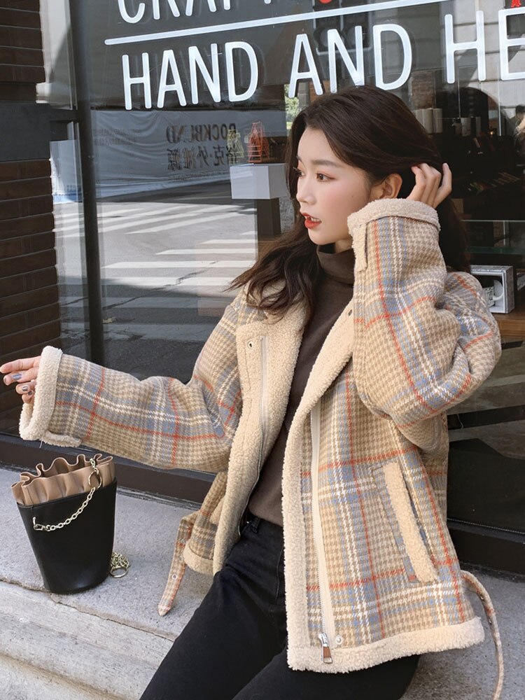 Women's Lambs Wool Short Coats Autumn Winter Wild New Korean Version Loose Plaid Notched Long Sleeve Casual Jacket