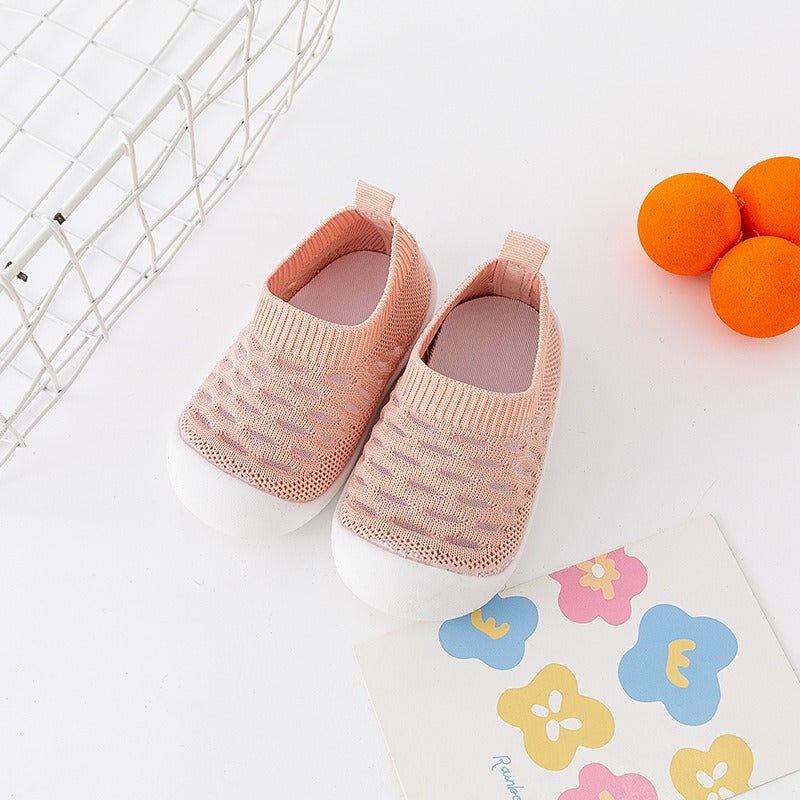 Baby walking shoes indoor anti slip baby front shoes with soft soles for boys and girls shoes